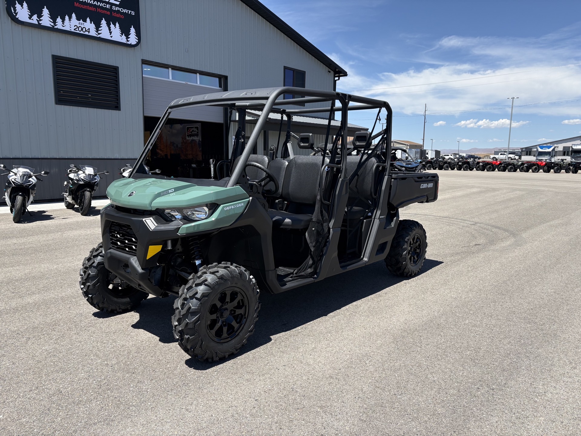2026 Can-Am DEFENDER MAX DPS 64 HD10