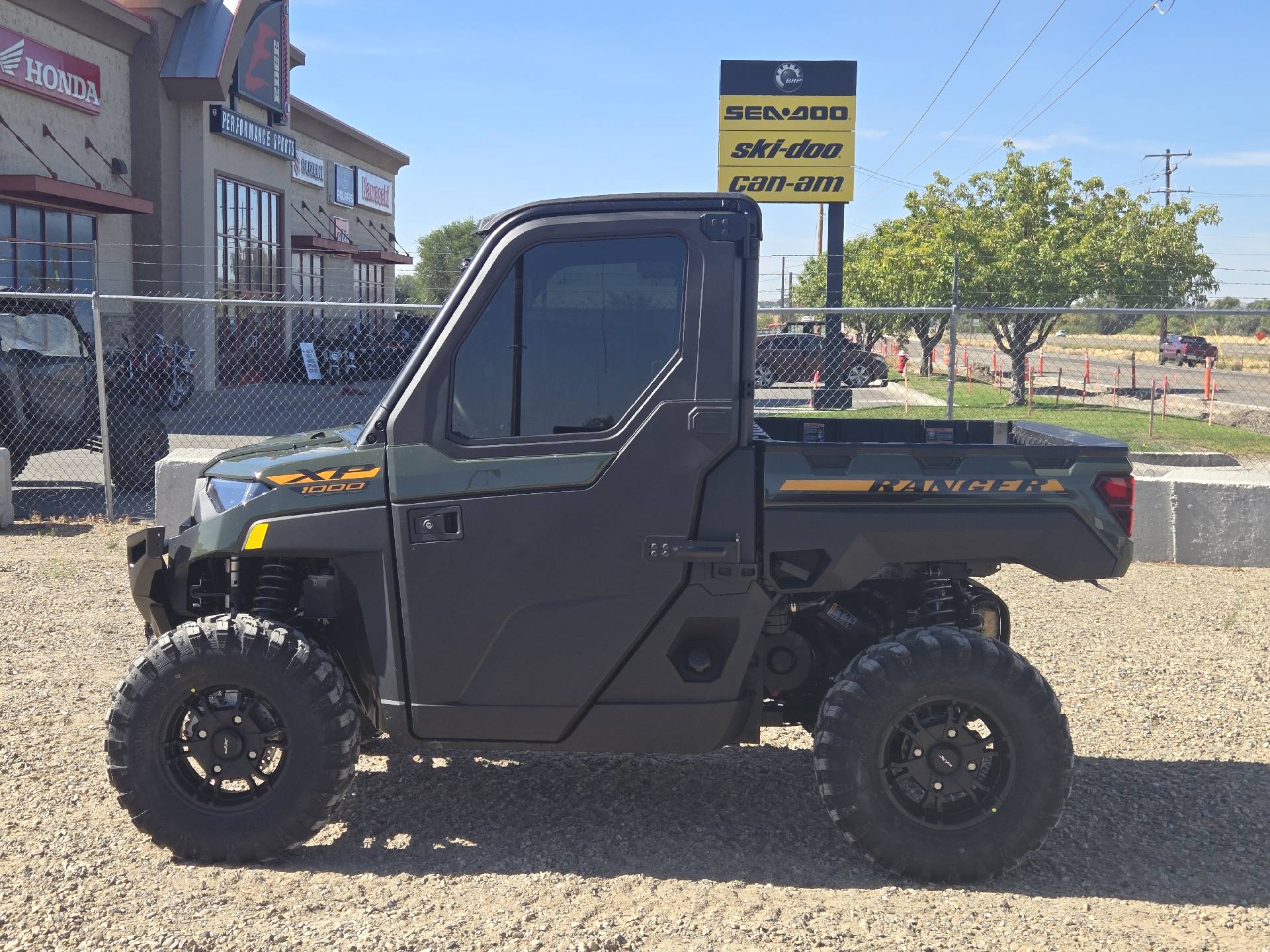 2027 Polaris RANGER XP 1000 NORTHSTAR ULTIMATE