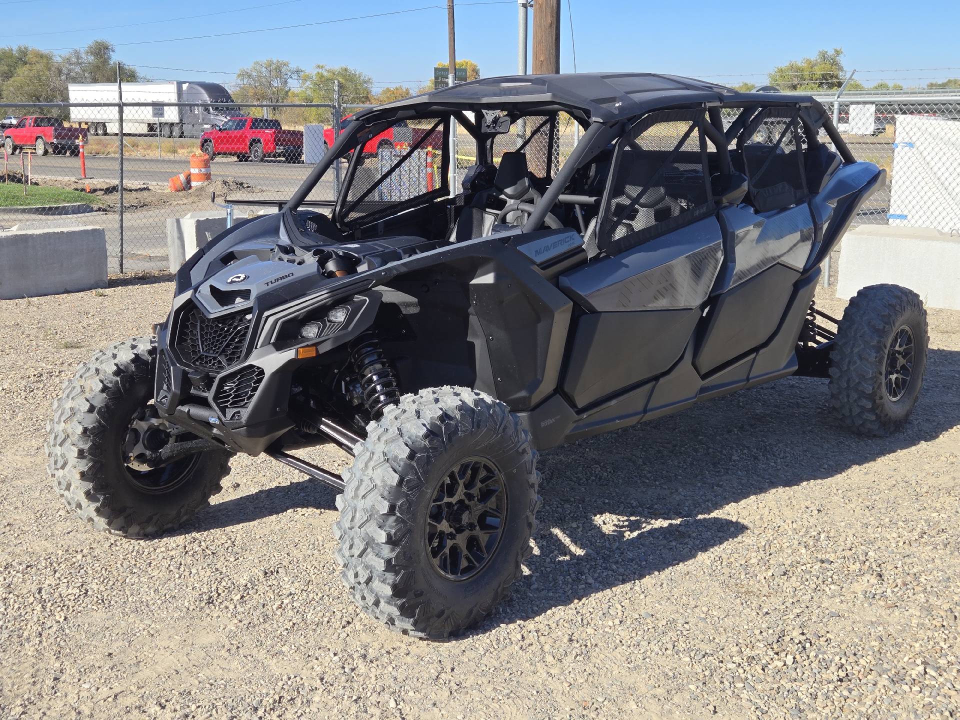 2027 Can-Am MAVERICK X3 MAX RS TURBO
