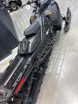 2026 Ski-Doo SUMMIT ADRENALINE 850 E-TEC — photo 6 of 9