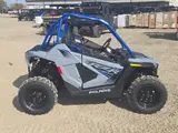 2026 Polaris RZR 200 EFI — photo 5 of 10