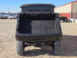 2027 Can-Am DEFENDER MAX LONE STAR HD11 — photo 10 of 10