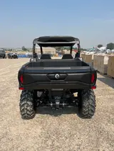 2026 Can-Am COMMANDER XT 700 — photo 6 of 10