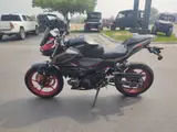 2025 Kawasaki Z500 SE ABS — photo 2 of 6