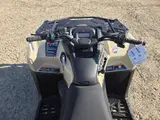 2026 Can-Am OUTLANDER PRO XU HD7 — photo 9 of 10