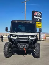 2027 Can-Am DEFENDER XU MAX LTD HD11 — photo 3 of 7