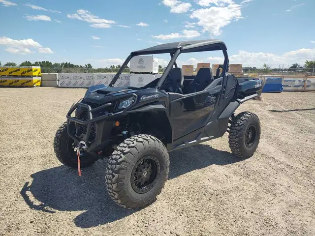 2026 Can-Am COMMANDER XT 1000R