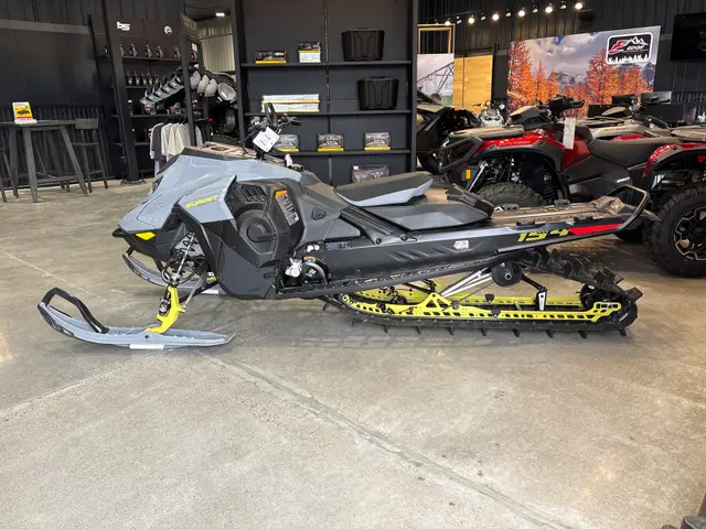 2026 Ski-Doo SUMMIT EDGE 600R S HAC 154 2.5 E-TEC