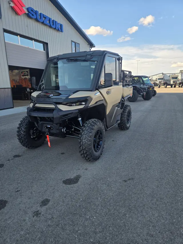 2027 Can-Am DEFENDER XU LTD 65 HD11