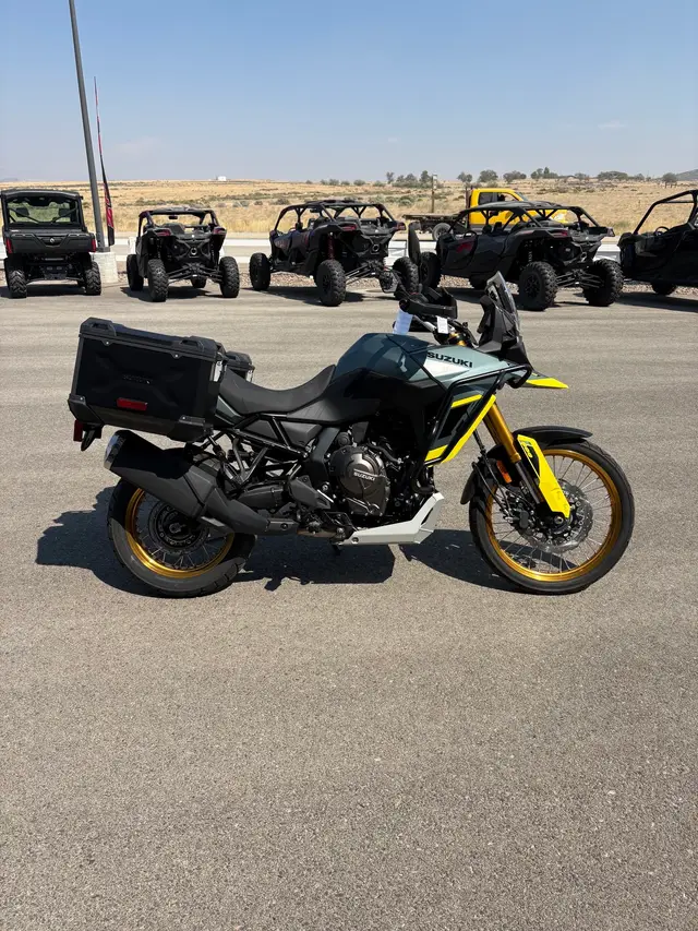 2024 Suzuki V-STROM 800DE ADVENTURE