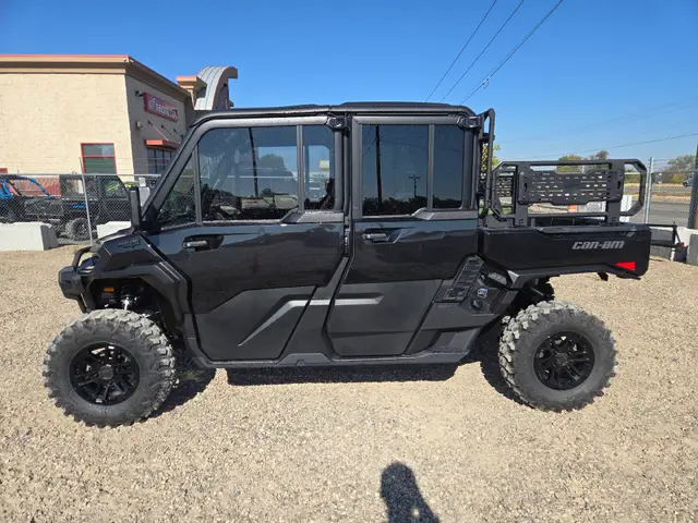 2027 Can-Am DEFENDER XU MAX LONESTAR HD11