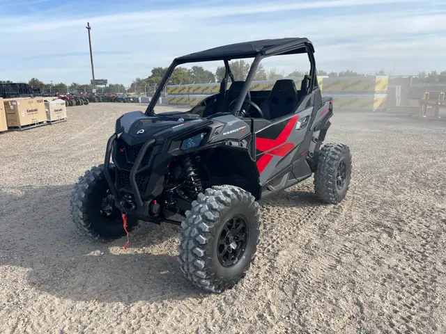 2027 Can-Am MAVERICK SPORT X 1000R