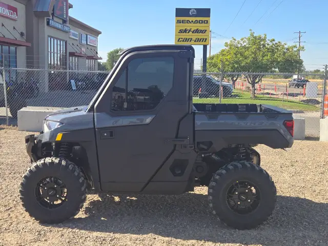 2027 Polaris RANGER XP 1000 NORTHSTAR ULTIMATE