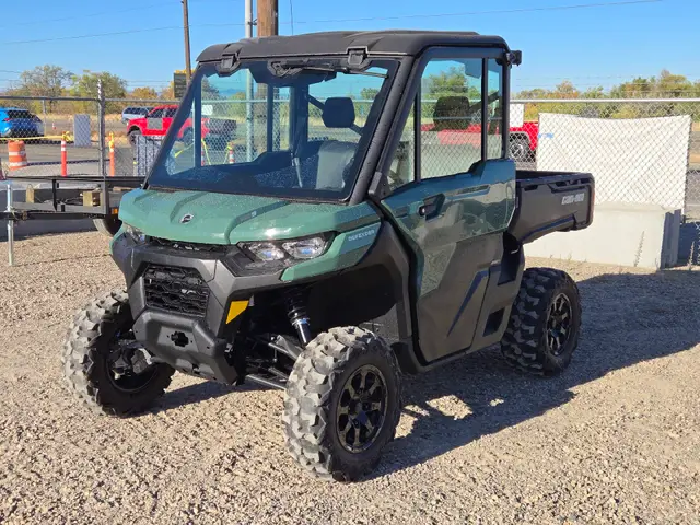 2026 Can-Am DEF DPS CAB HD9